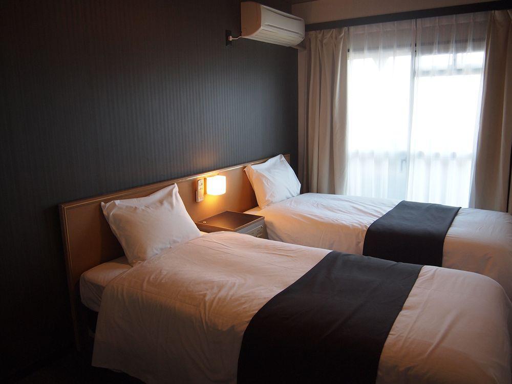 Hotel Livemax Osaka Namba Экстерьер фото