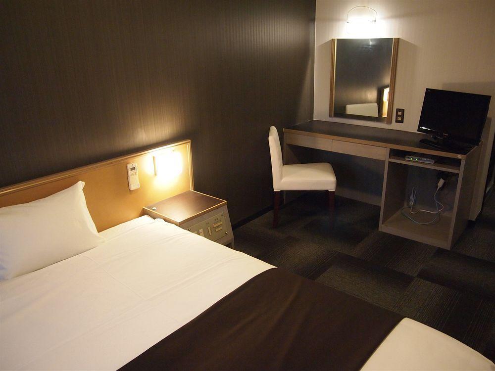 Hotel Livemax Osaka Namba Экстерьер фото