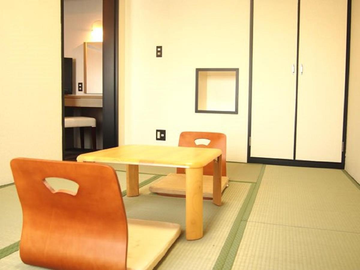 Hotel Livemax Osaka Namba Экстерьер фото