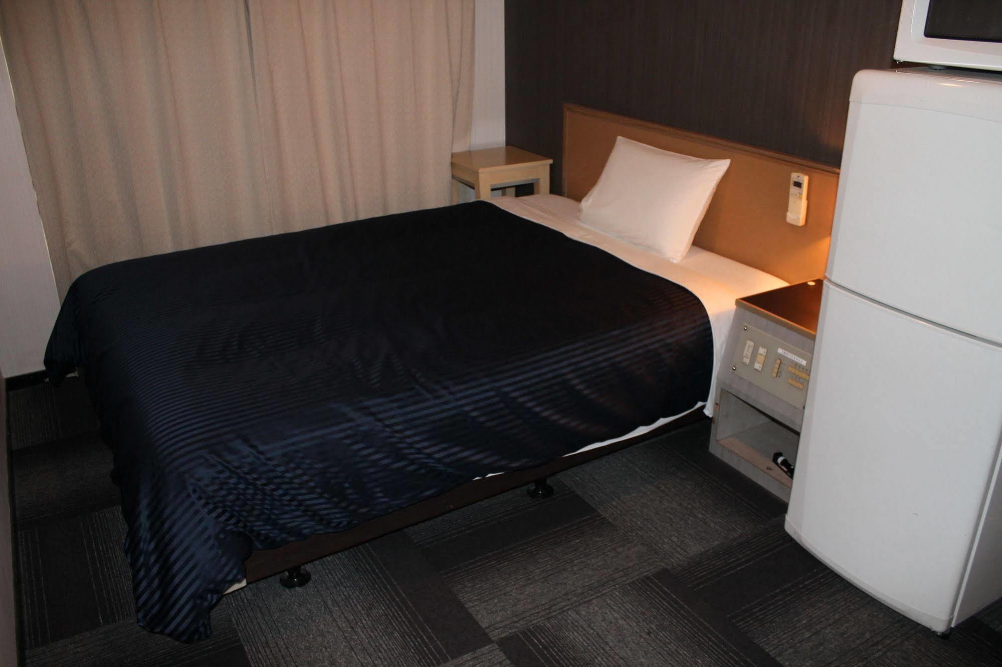 Hotel Livemax Osaka Namba Экстерьер фото