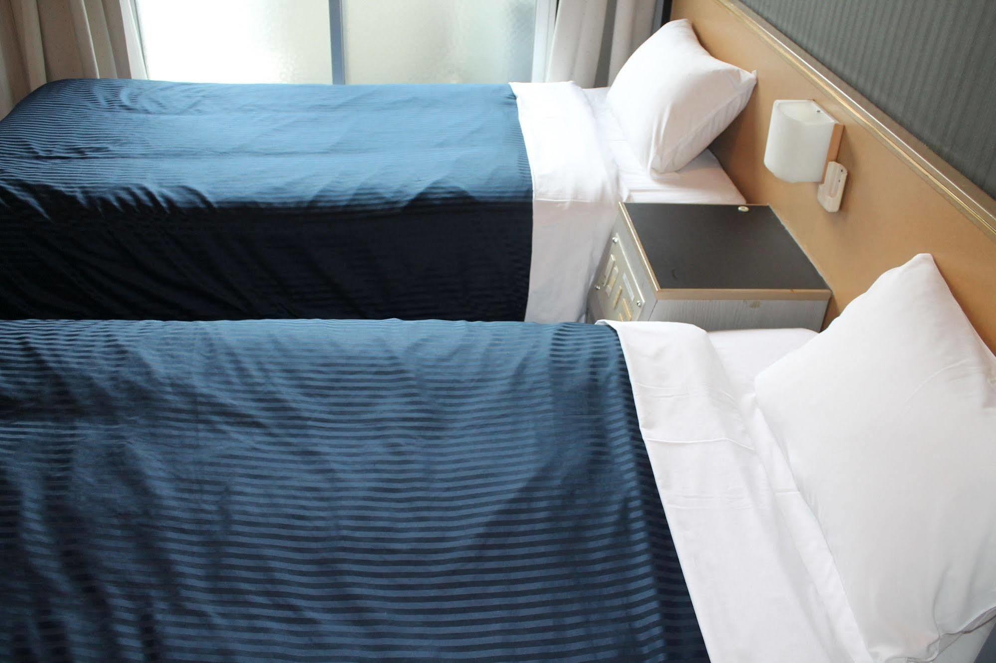 Hotel Livemax Osaka Namba Экстерьер фото