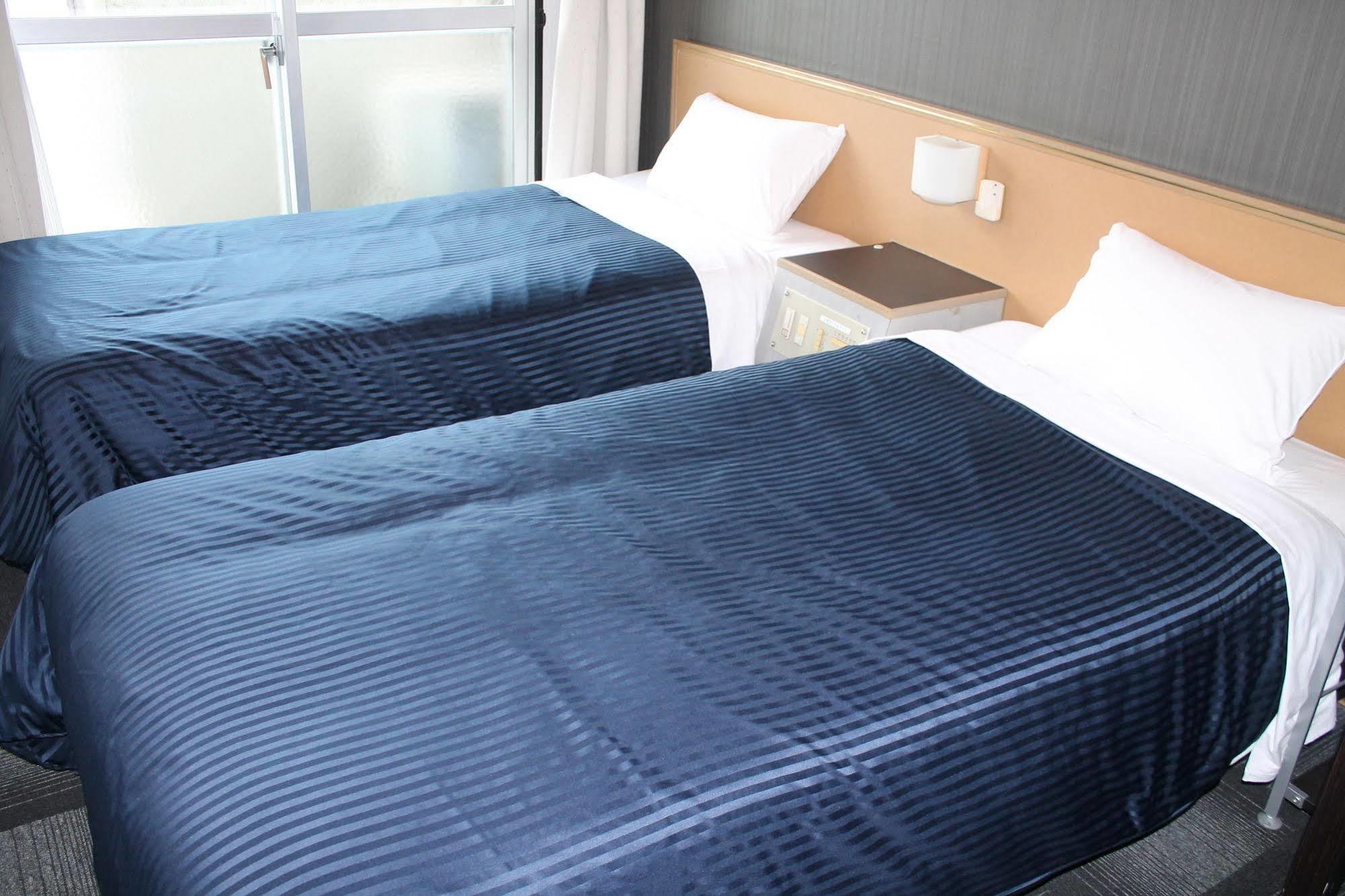 Hotel Livemax Osaka Namba Экстерьер фото